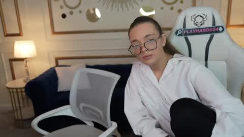 Lana online show from March 22, 11:16 am