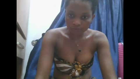 plumnjuicyx online show from April 16, 7:02 pm