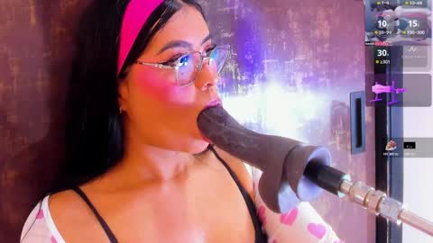 pocahontas_lantina online show from April 9, 3:53 am