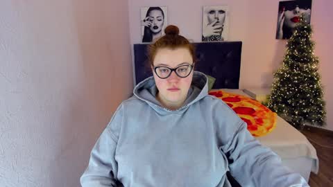 Polina online show from December 29, 7:50 am