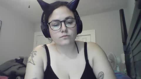 Poppy Stax online show from October 21, 1:42 am