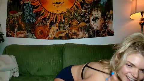 porshabelle online show from March 10, 5:55 am