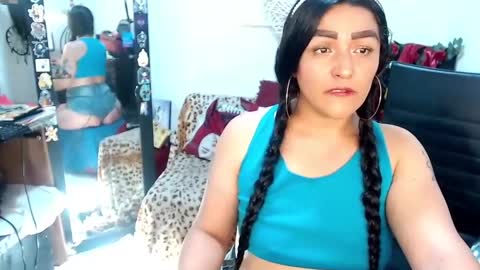 Snapshot of ppepittaaredd chatting on December 25, 7:35 am maryana online show from December 25, 7:35 am