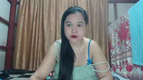 precious0088 online show from October 1, 12:04 am