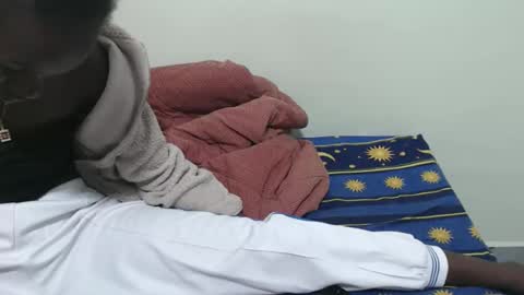 preshty online show from December 14, 1:39 pm