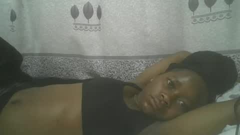 Snapshot of pretty_abella chatting on March 12, 2:09 am abella online show from March 12, 2:09 am