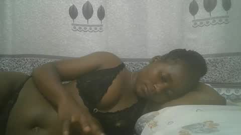Snapshot of pretty_abella chatting on March 3, 7:14 pm abella online show from March 3, 7:14 pm
