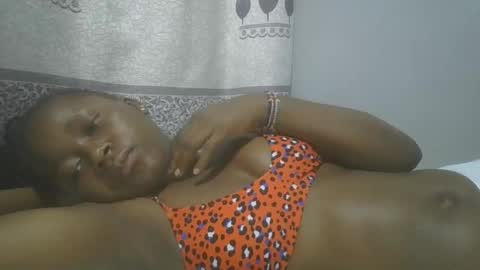 Snapshot of pretty_abella chatting on January 28, 4:41 pm abella online show from January 28, 4:41 pm