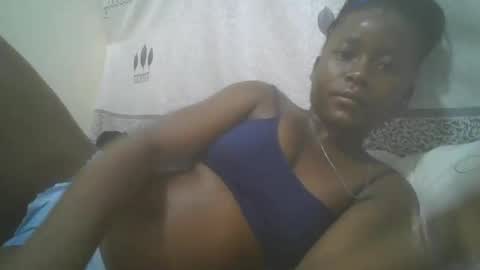 Snapshot of pretty_abella chatting on February 21, 6:37 pm abella online show from February 21, 6:37 pm