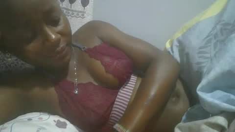 Snapshot of pretty_abella chatting on January 30, 7:37 pm abella online show from January 30, 7:37 pm