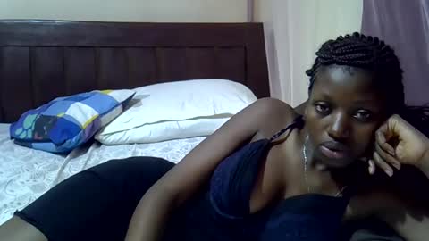 Pretty ebby online show from January 11, 3:28 pm