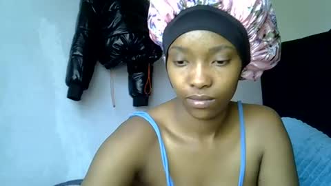 pretty jazminee online show from June 21, 12:09 pm