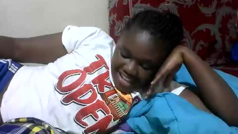 pretty_melan online show from February 17, 3:55 pm