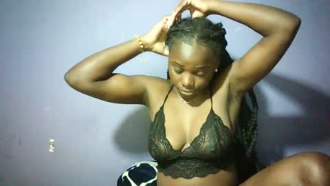 Mary Melinda online show from February 11, 8:31 pm