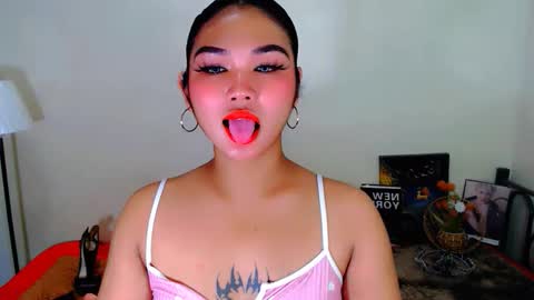 hi im percy online show from March 10, 7:01 am