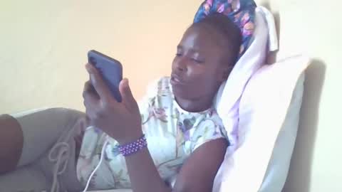 pretty_petite_ebony online show from January 28, 7:11 am