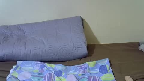 Essy online show from March 1, 7:51 am