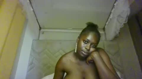 prettydulce online show from March 20, 2:44 pm