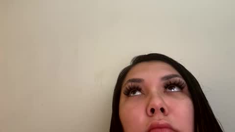 prettylatinamomma01 online show from February 4, 6:55 pm