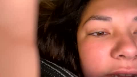 Snapshot of prettylatinamomma01 chatting on October 25, 1:41 pm prettylatinamomma01 online show from October 25, 1:41 pm