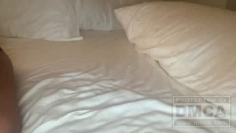 prettylittlesaint online show from July 15, 1:21 am