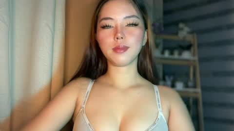 TINA  online show from August 6, 2:07 am
