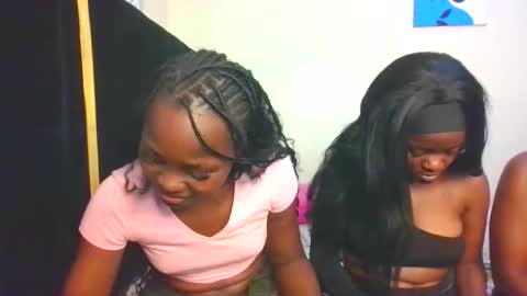 princess online show from November 27, 8:45 pm