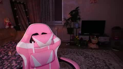 princessamira1 online show from March 10, 5:06 pm