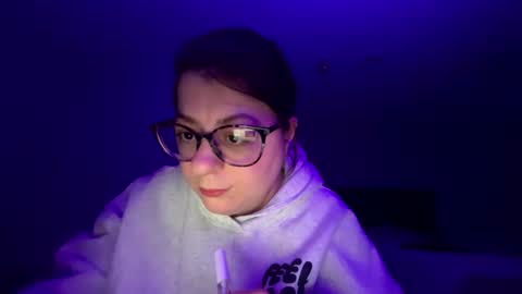 princesscutieex online show from December 15, 2:17 am