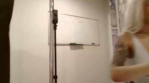 princesskimami online show from September 20, 5:50 am