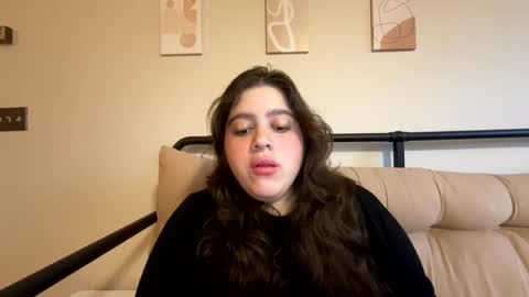 princessviccxo online show from February 17, 11:15 pm