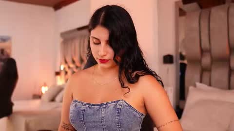 Lu online show from March 3, 7:53 pm