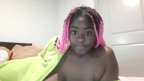 Prxncess Paci online show from October 24, 6:09 am