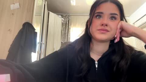 princesswardle online show from March 18, 7:35 am