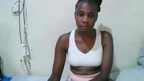 pritty_amber online show from April 14, 12:16 pm