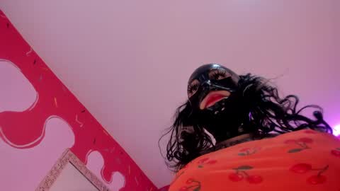 psycodoll online show from April 27, 9:12 pm