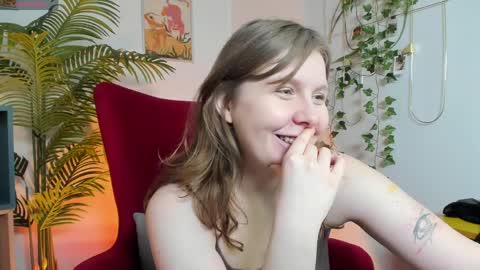 constant schedule Wednesday  Friday  Saturday  Sunday  The Rosemarie online show from March 27, 8:26 am