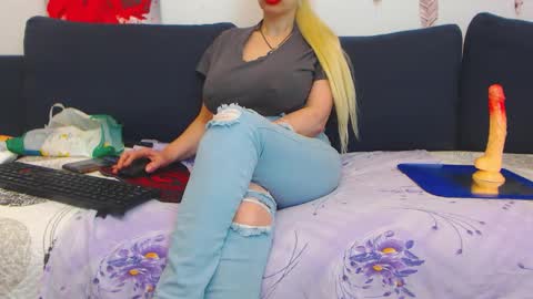 Goldie online show from March 8, 12:40 am