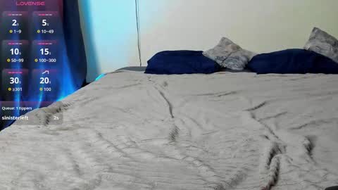 Snapshot of puredesire_ chatting on September 27, 2:24 pm puredesire_ online show from September 27, 2:24 pm