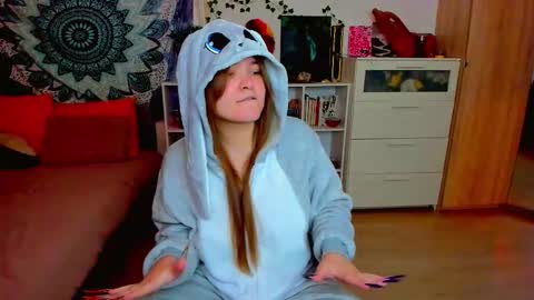 Miss Hanna online show from November 22, 12:08 pm