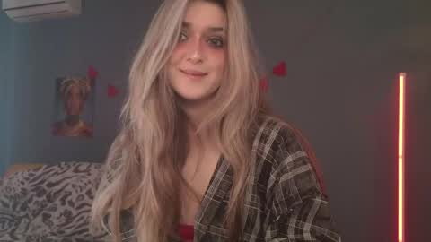 Bella online show from April 16, 8:58 am