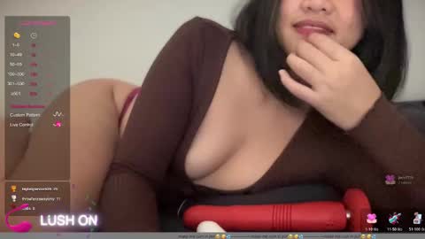 Alexis online show from December 2, 8:00 pm