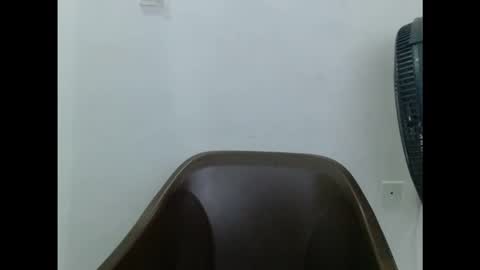 pussyxwetx online show from November 4, 10:59 pm