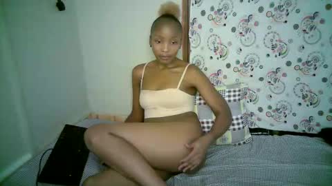 queen_dimple1 online show from May 1, 9:07 pm