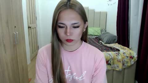 shawny online show from April 24, 2:36 am