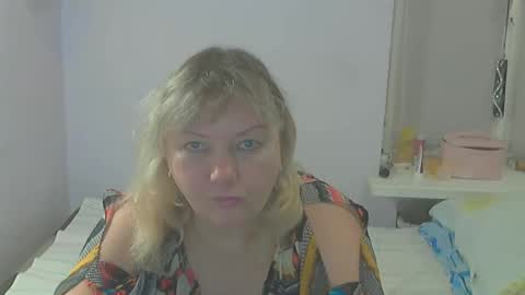 queen_jane8 online show from October 11, 4:31 pm