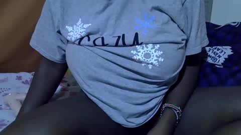 queen_jazmine online show from February 12, 8:54 pm