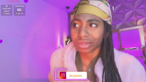   online show from March 29, 5:34 pm