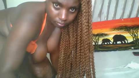 queen online show from April 14, 11:27 pm