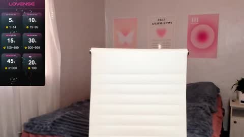 Anna online show from February 4, 7:22 am